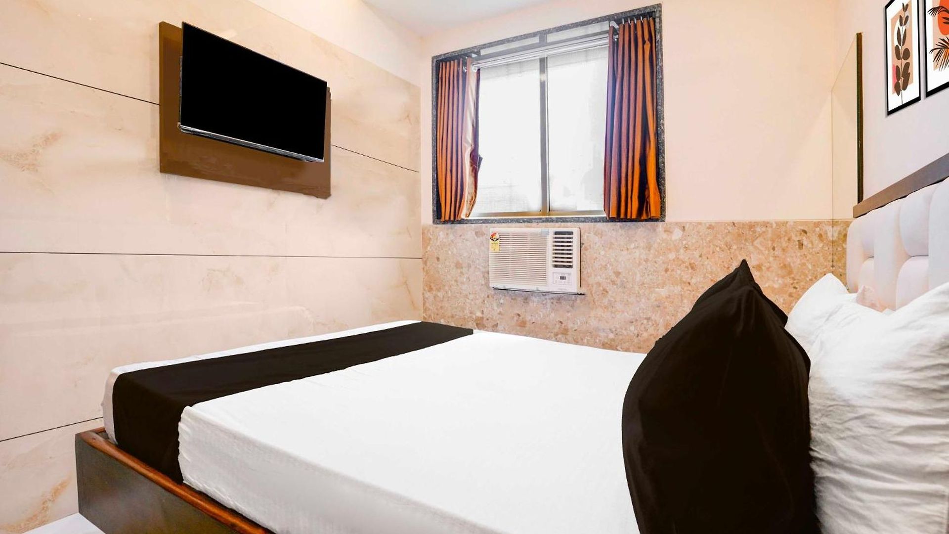 Hotel Townhouse Nandiwali Bus Terminal 3*