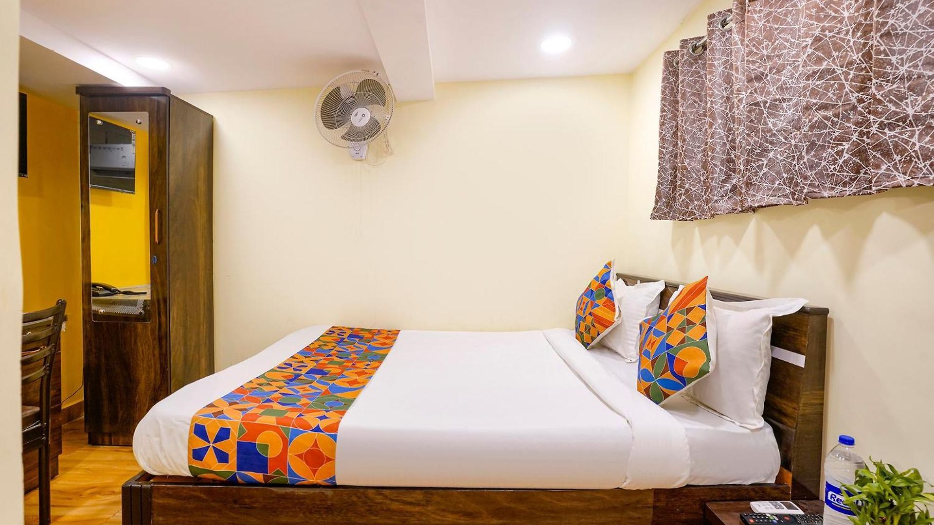 Guest house Fabhotel Metro Galaxy - Nesco Exhibition Centre Mumbai