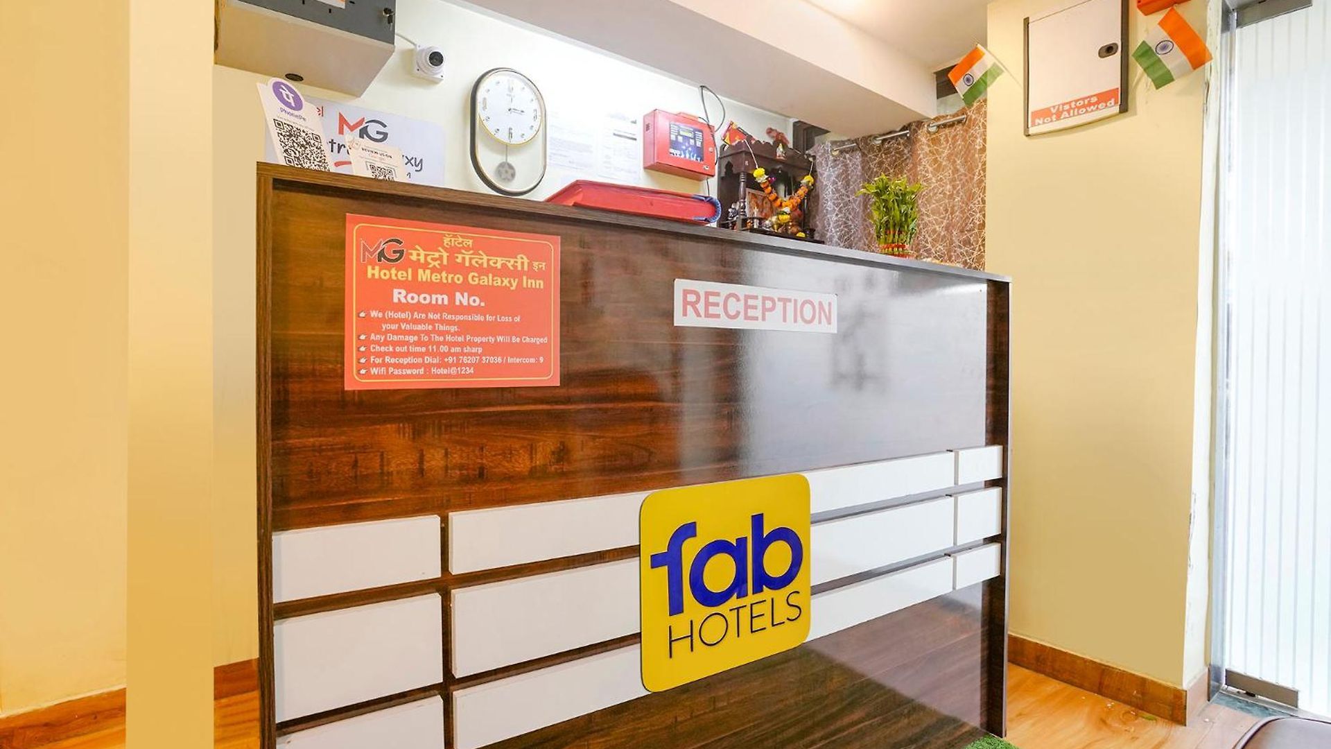 Fabhotel Metro Galaxy - Nesco Exhibition Centre