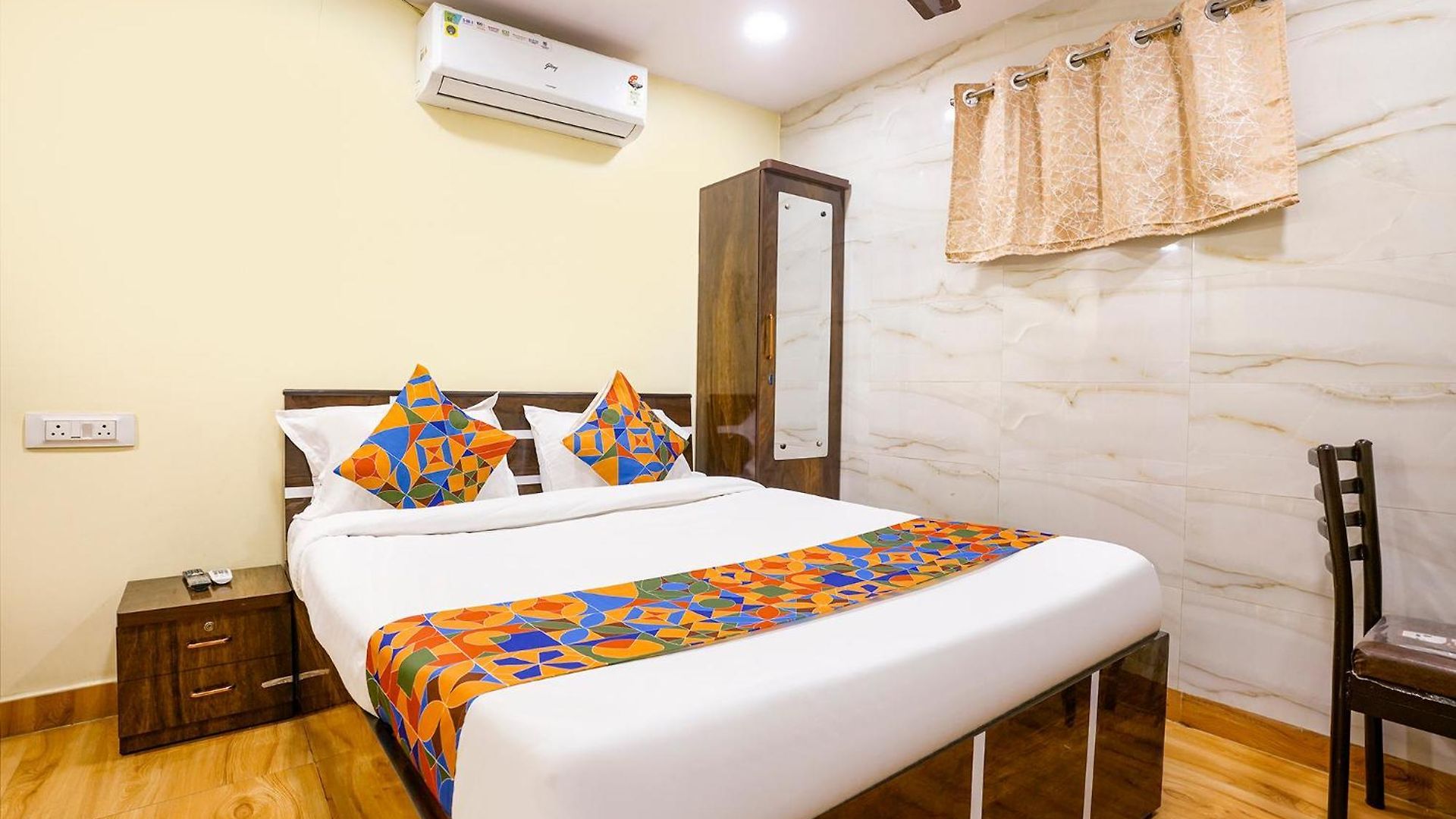 Guest house Fabhotel Metro Galaxy - Nesco Exhibition Centre Mumbai