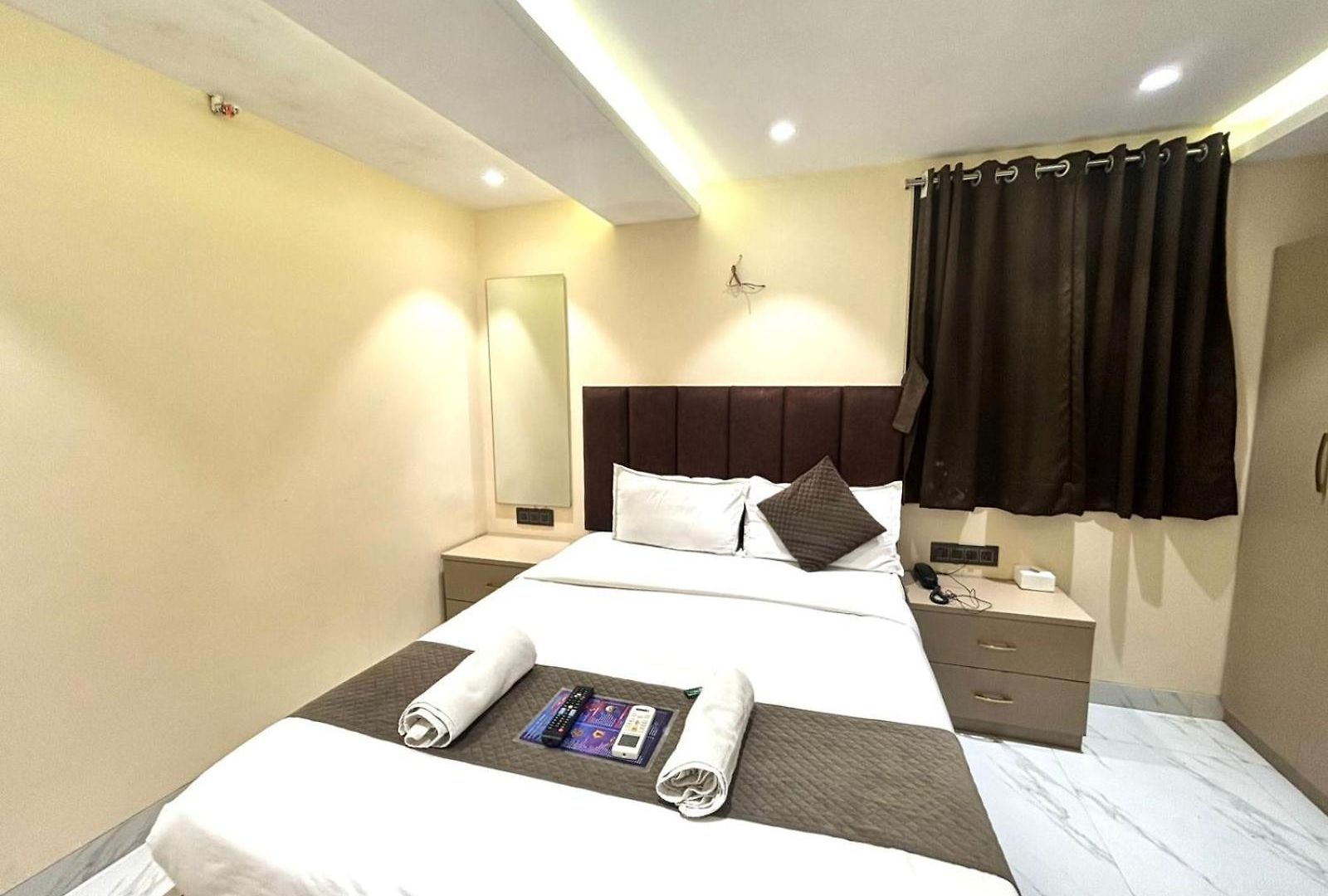 Dolphin Residency