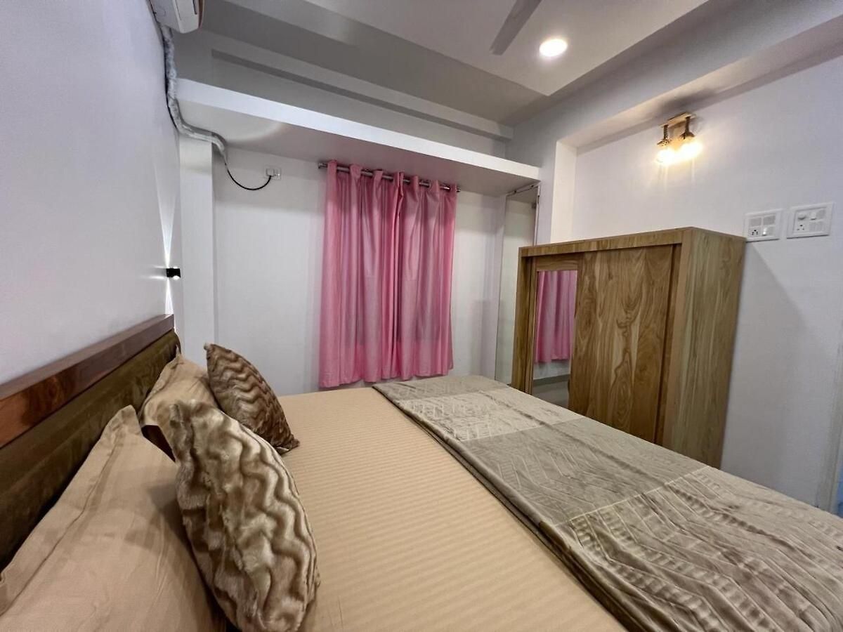 Apartment 1bhk Goregaon West - Garden View *