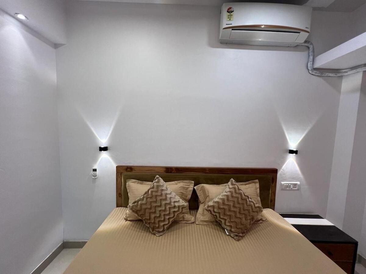 1bhk Goregaon West - Garden View