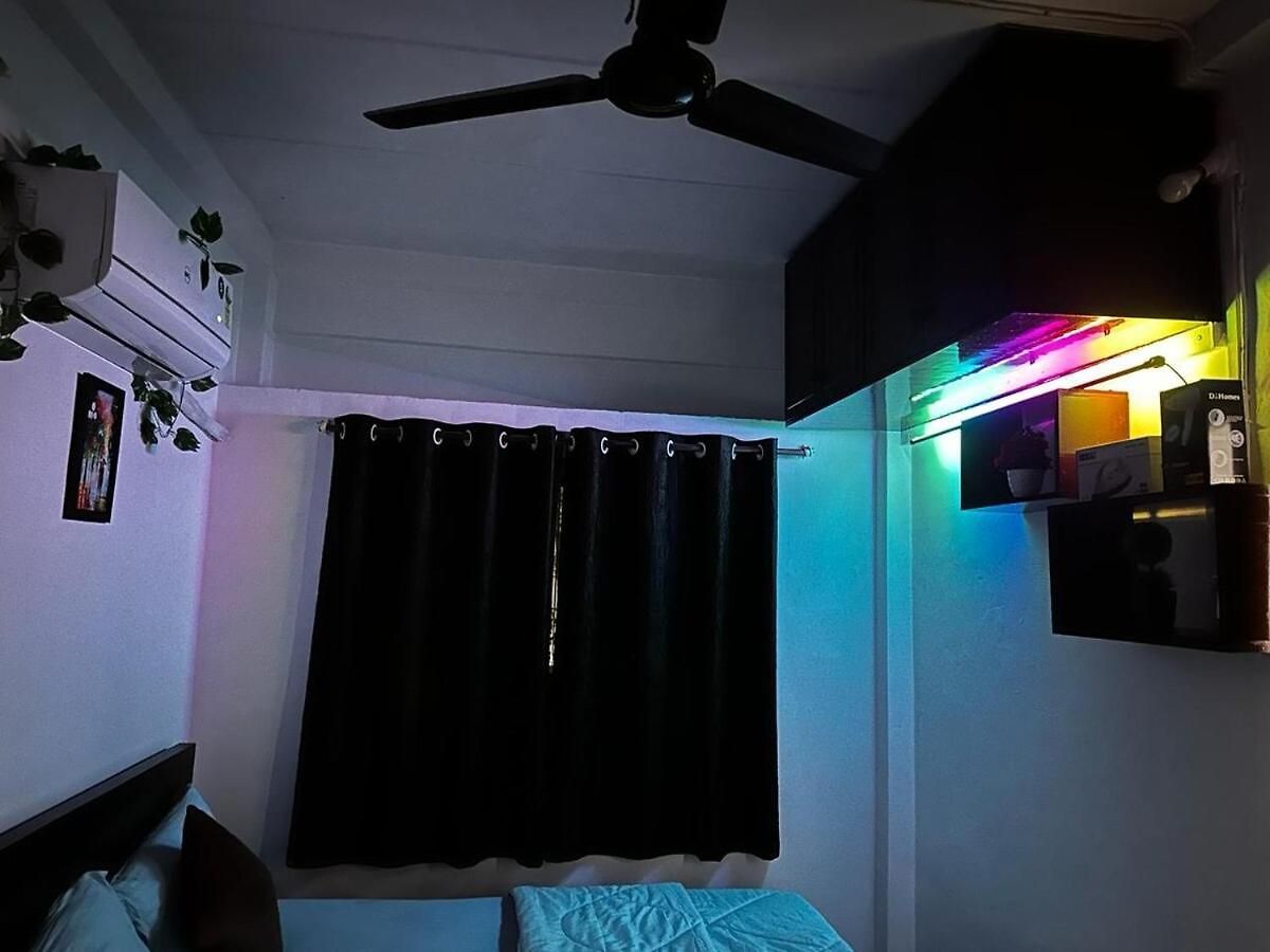 Apartment In Oshiwara Andheri#12 *
