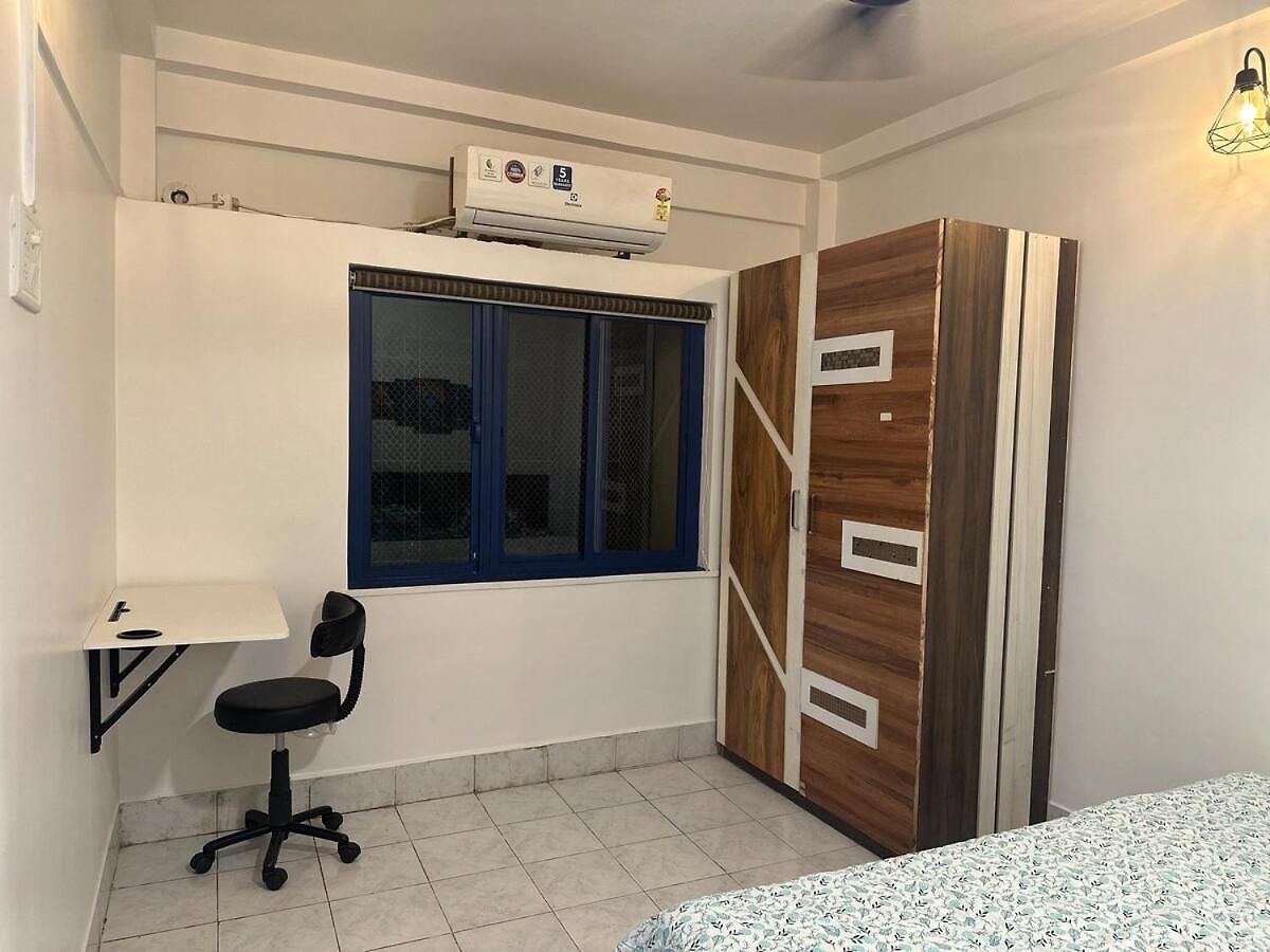 Apartment Royal Blue In Oshiwara- Andheri *