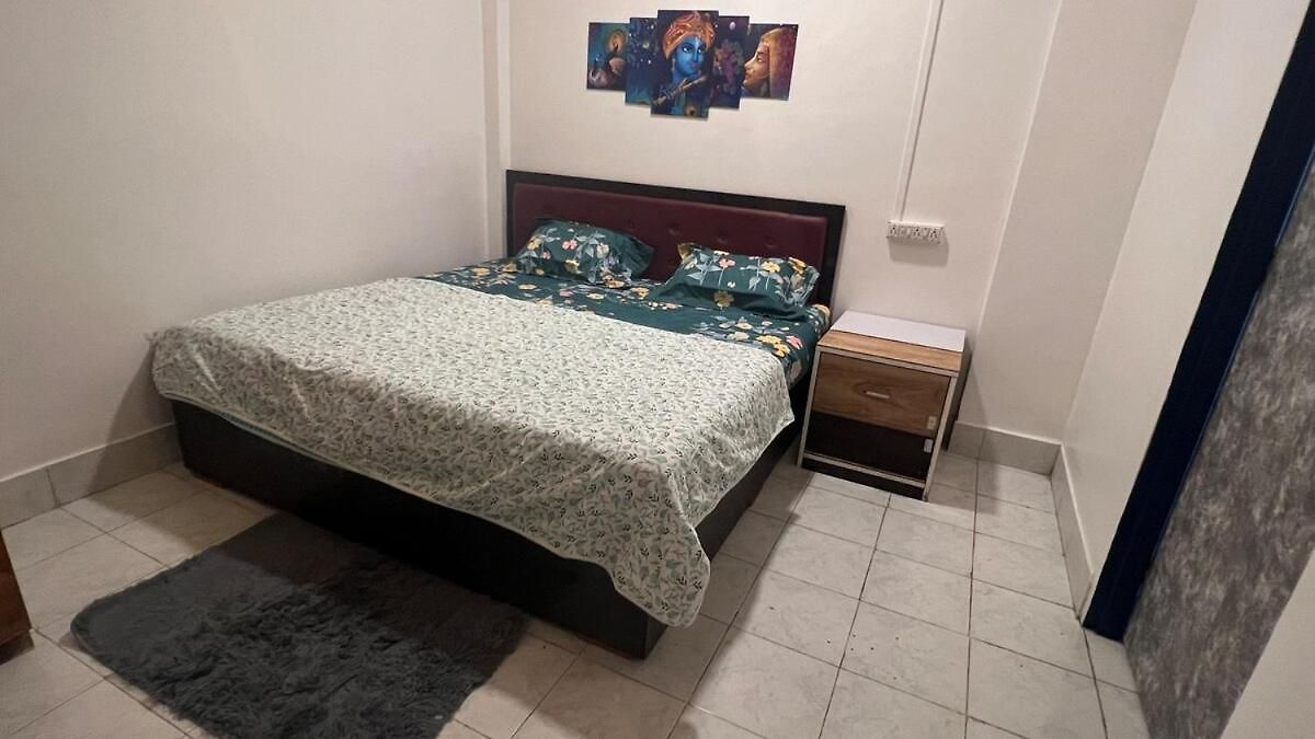 Royal Blue In Oshiwara- Andheri Apartment *