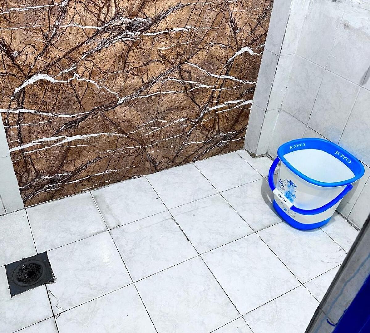 Royal Blue In Oshiwara- Andheri Apartment Mumbai