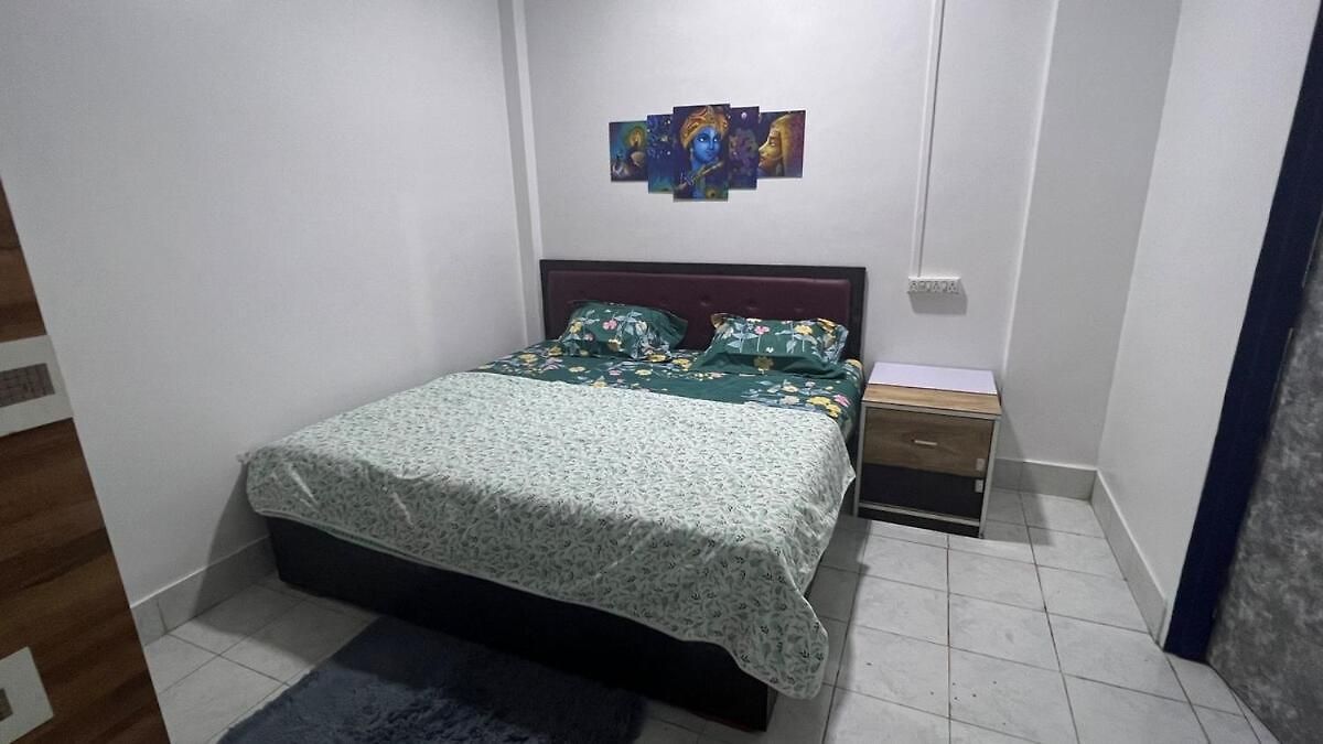 Royal Blue In Oshiwara- Andheri Apartment *