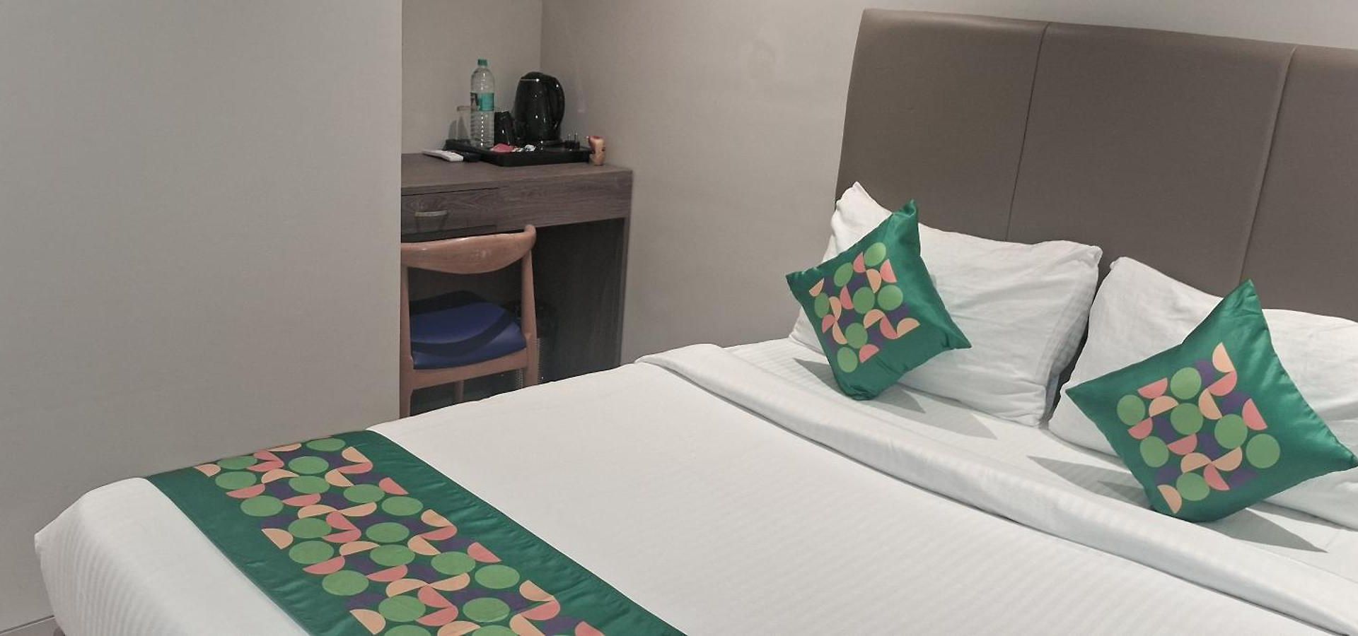 Shine Hospitality Boutique Hotel 3*