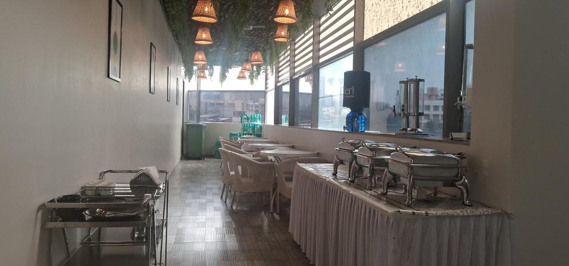 Shine Hospitality Boutique Hotel 3*