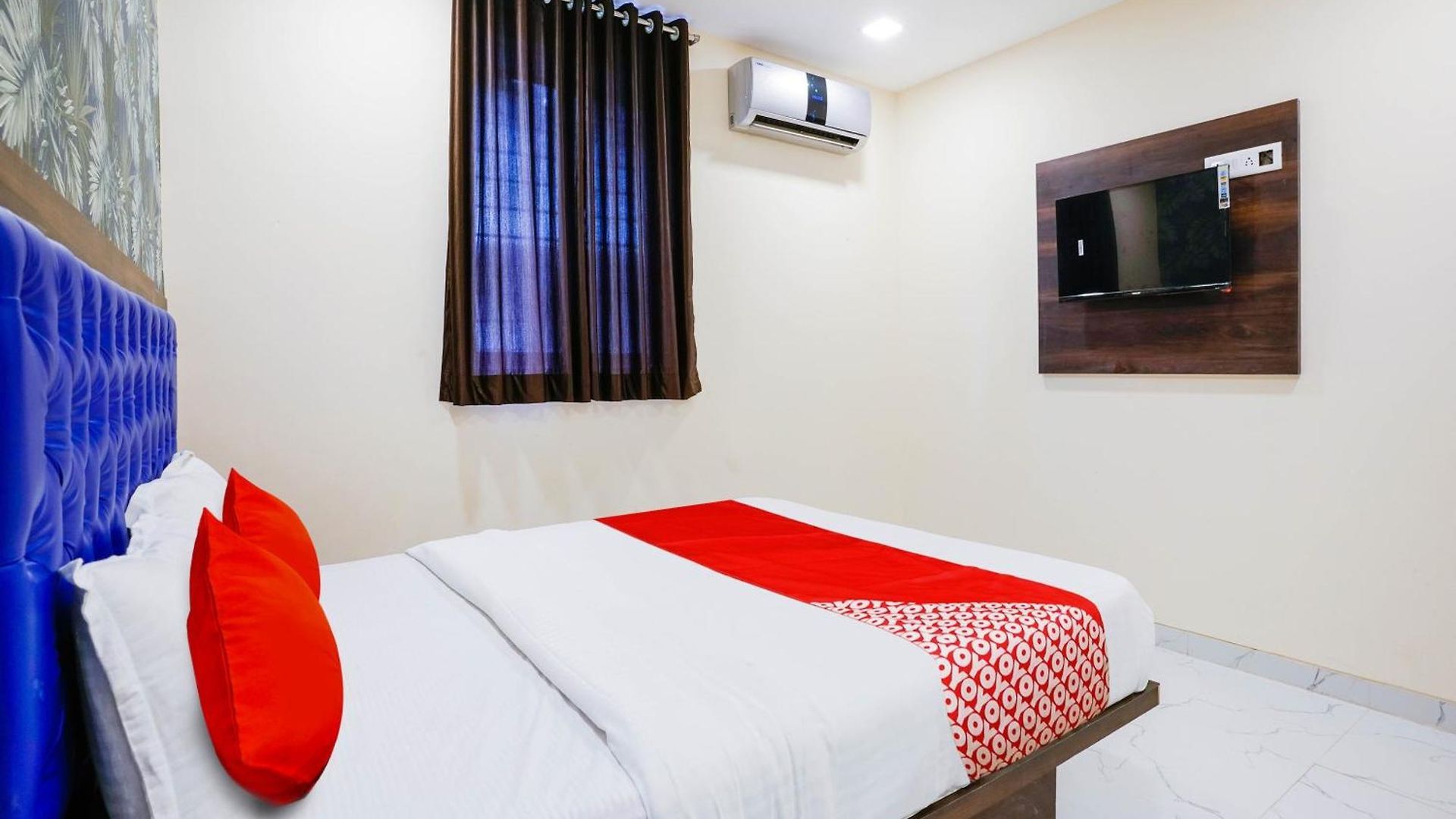 O King Residency Near Bharat Talkies
