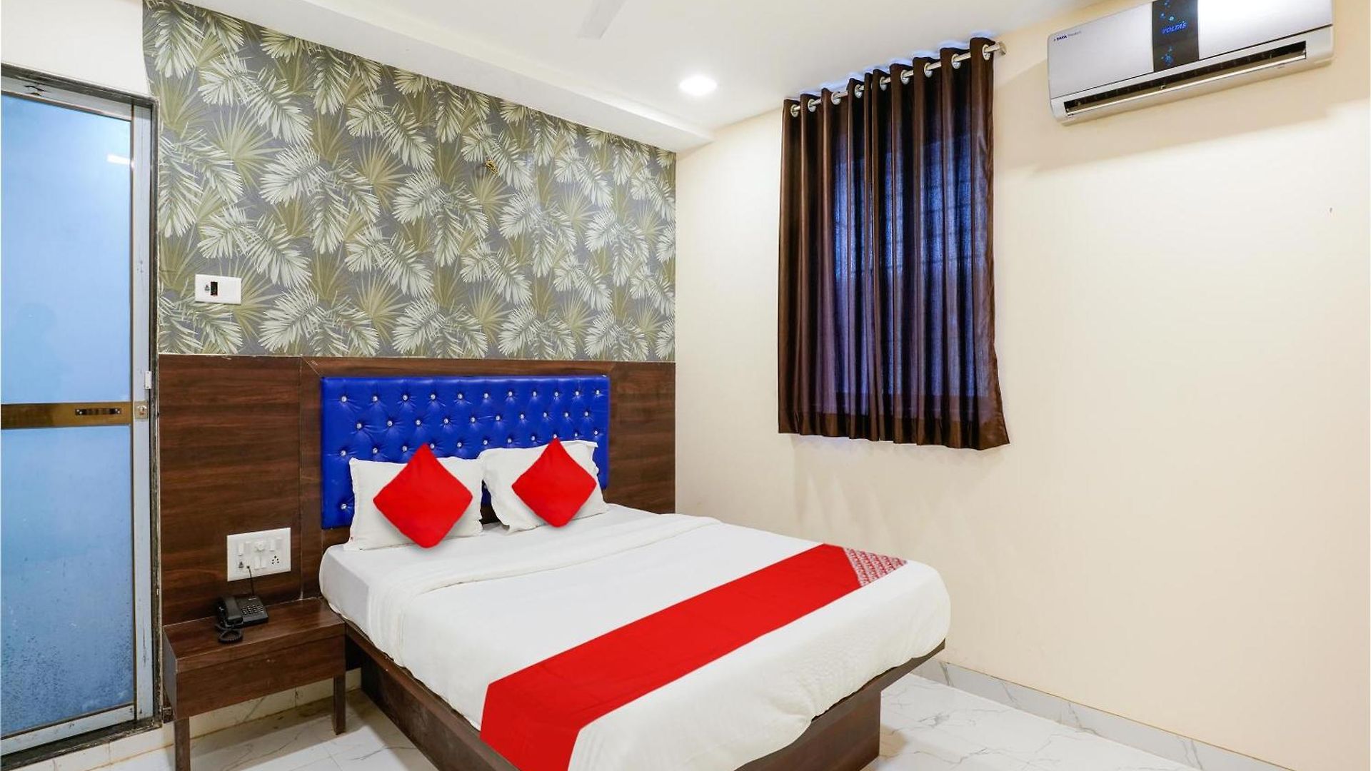 Hotel O King Residency Near Bharat Talkies