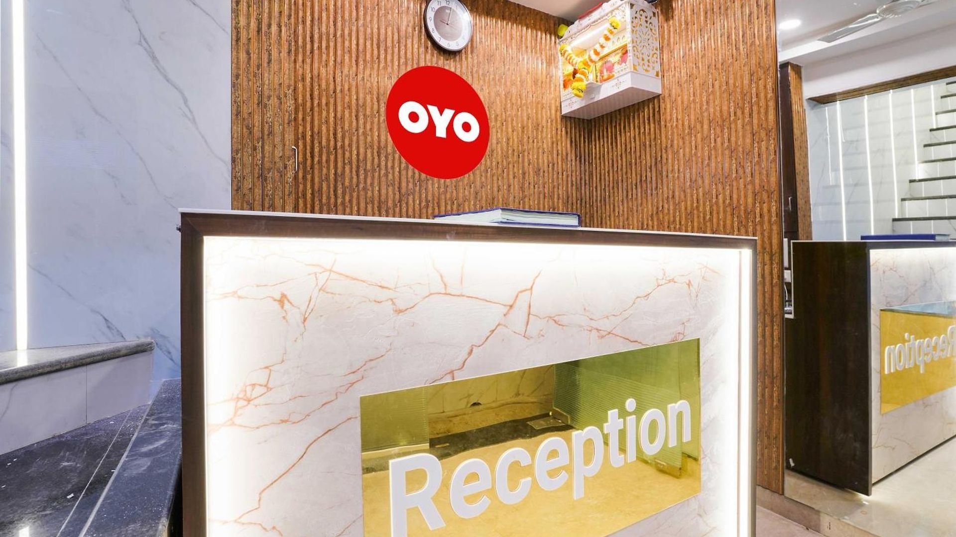 O King Residency Near Bharat Talkies 4*