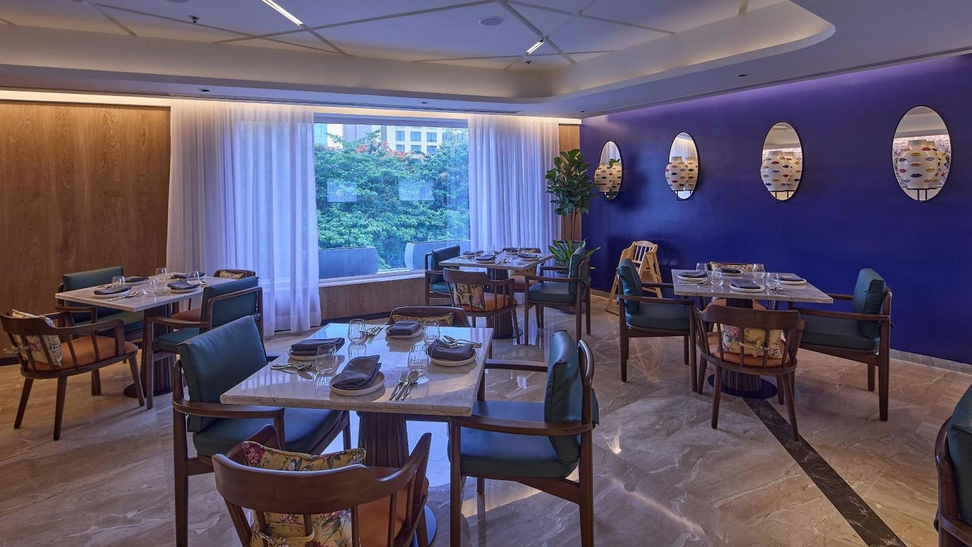 Hotel Iconiqa - The Lifestyle Of 5*