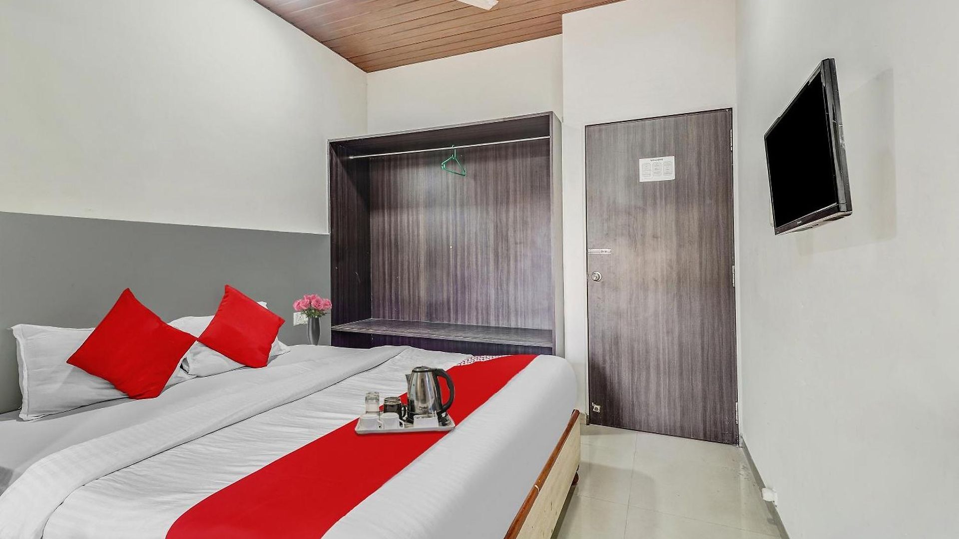 Hotel O Kailash Park Boutique Mumbai
