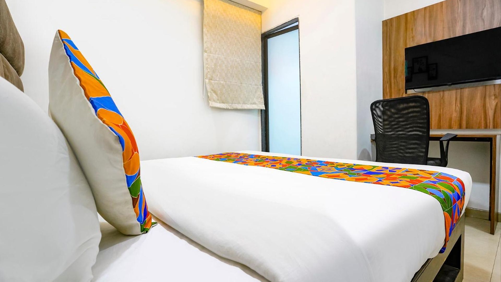 Via Amfahh - Nr-kokilaben Hospital Hotel Mumbai