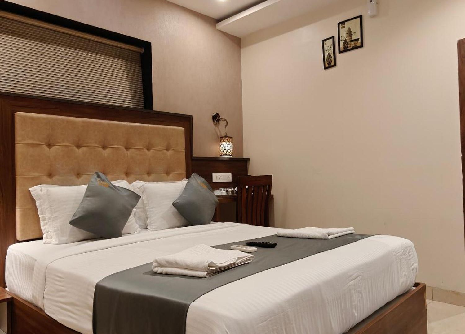 Amber Palace Hotel Mumbai