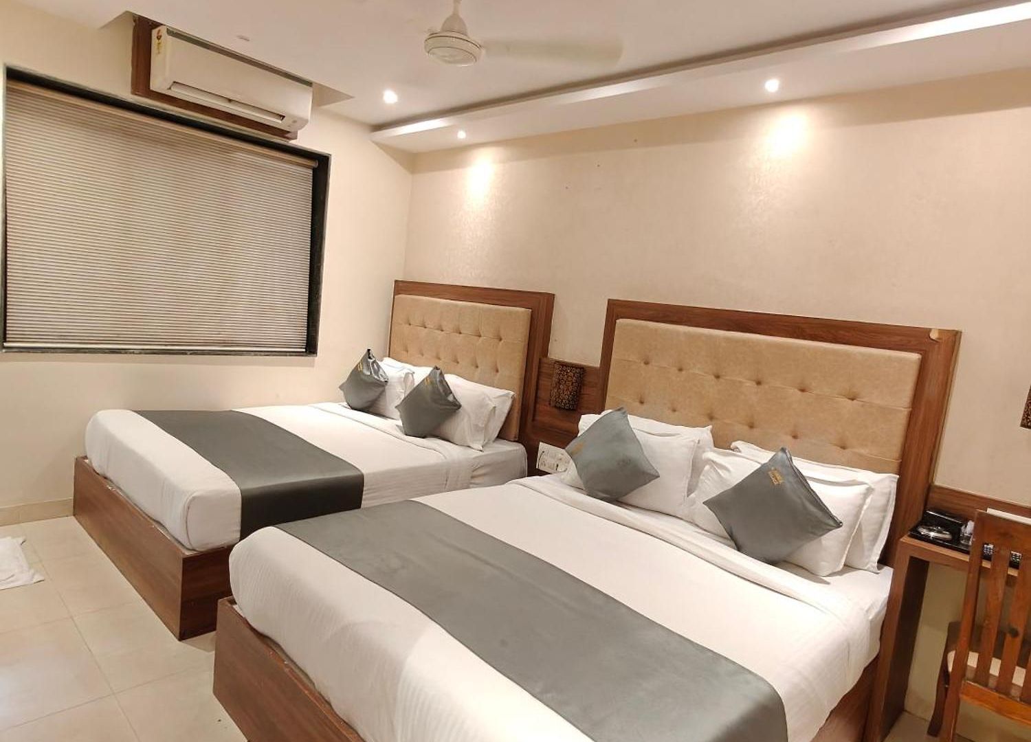 Amber Palace 3*