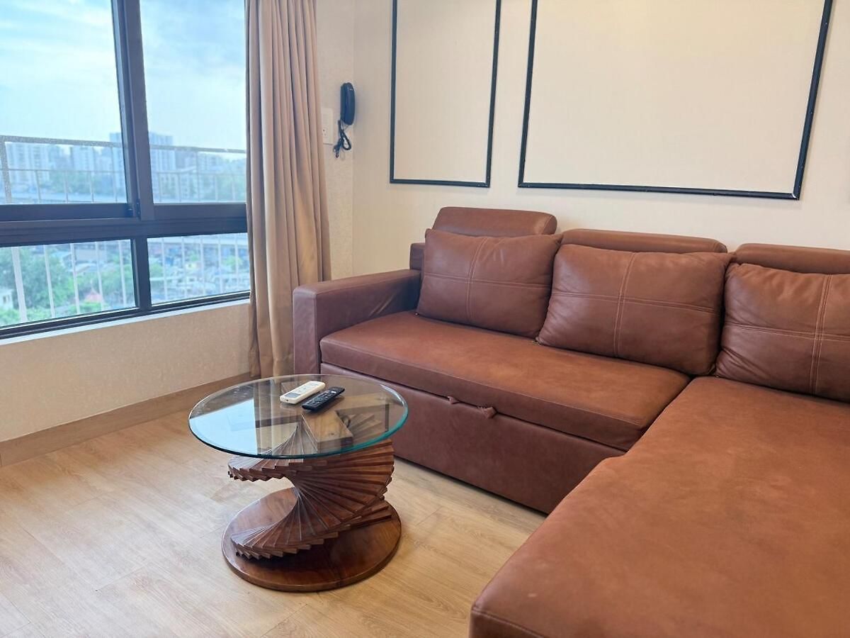 Coastal Chic - 10min From Airport Apartment Mumbai