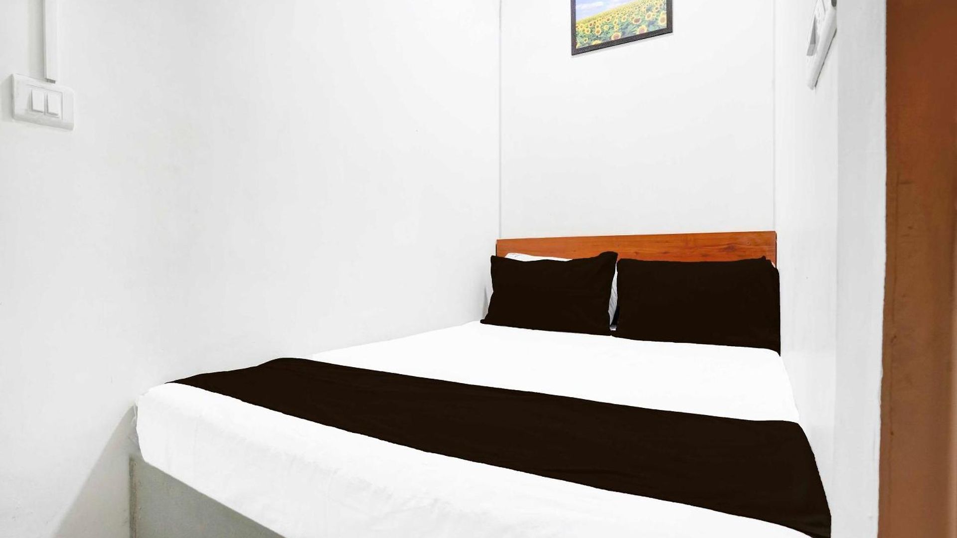 Collection O Bkc Santacruz East Hotel Mumbai
