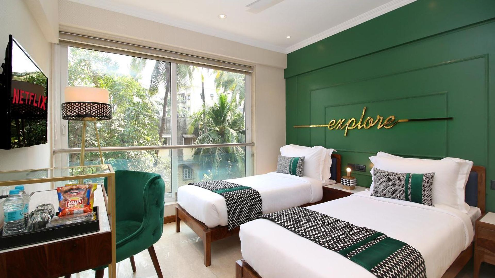 Theory9 Premium Service Bandra