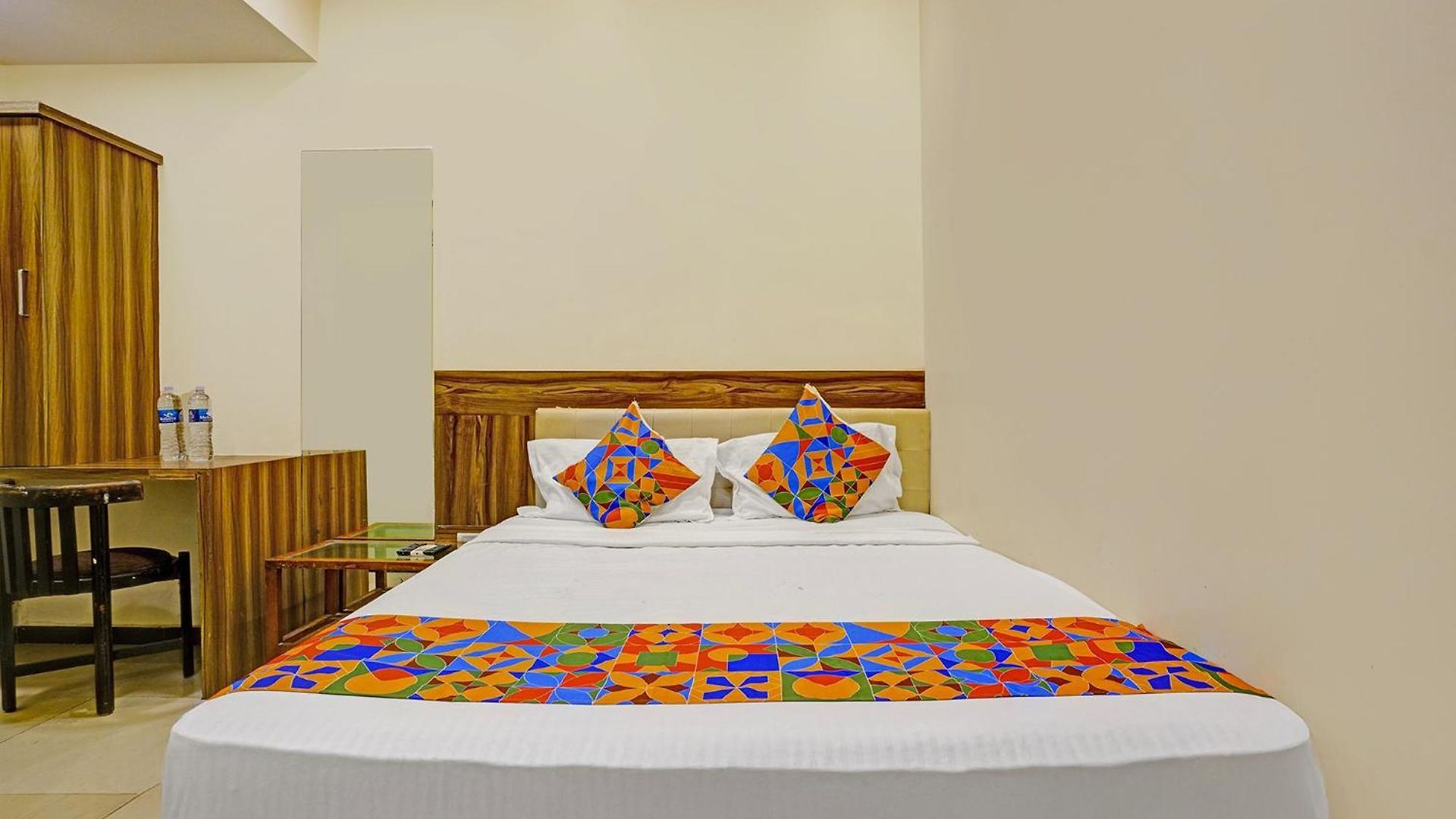 Hotel Fabhotel Galaxy - Nr Midc Andheri 3*