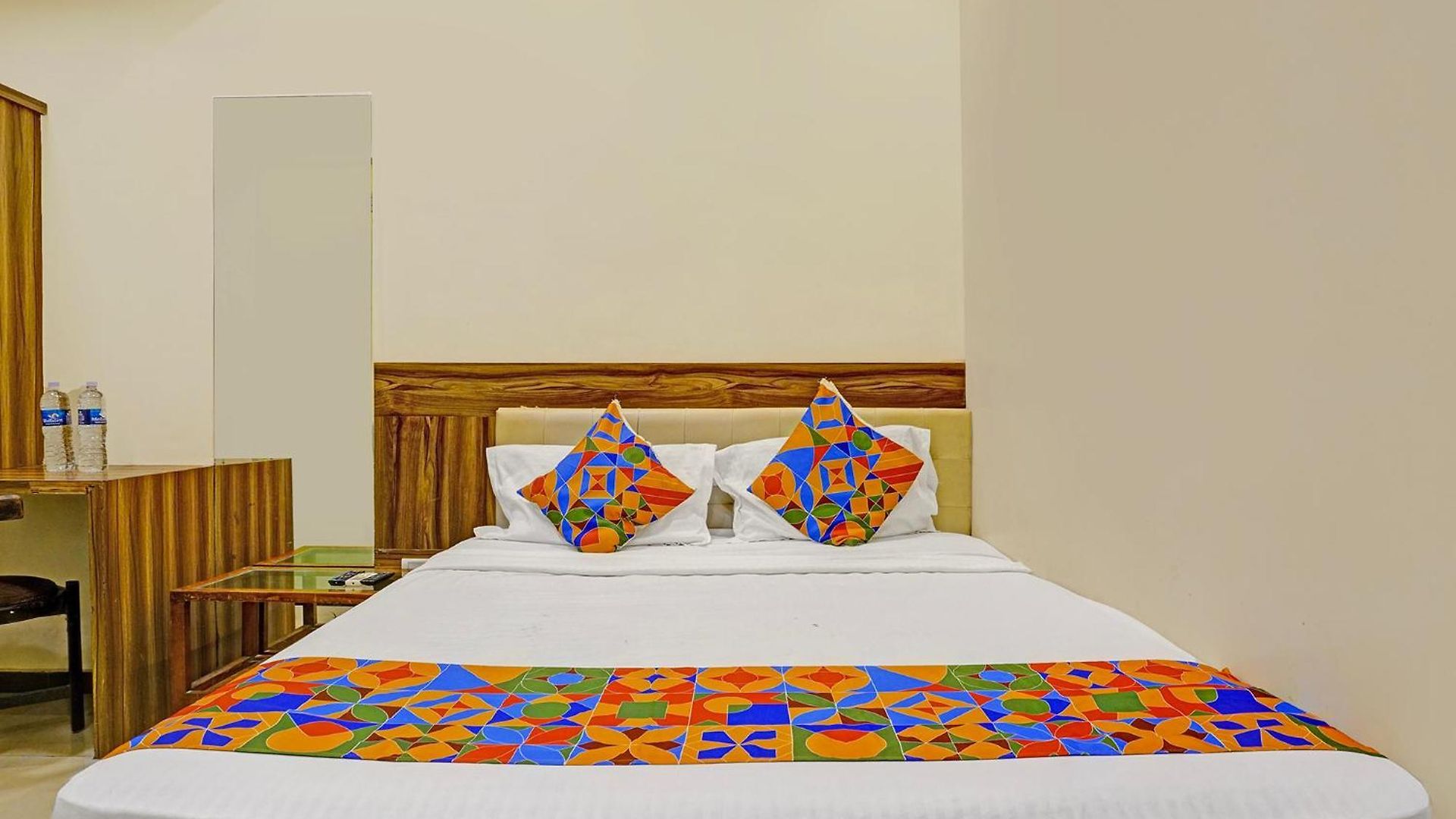 Fabhotel Galaxy - Nr Midc Andheri Hotel