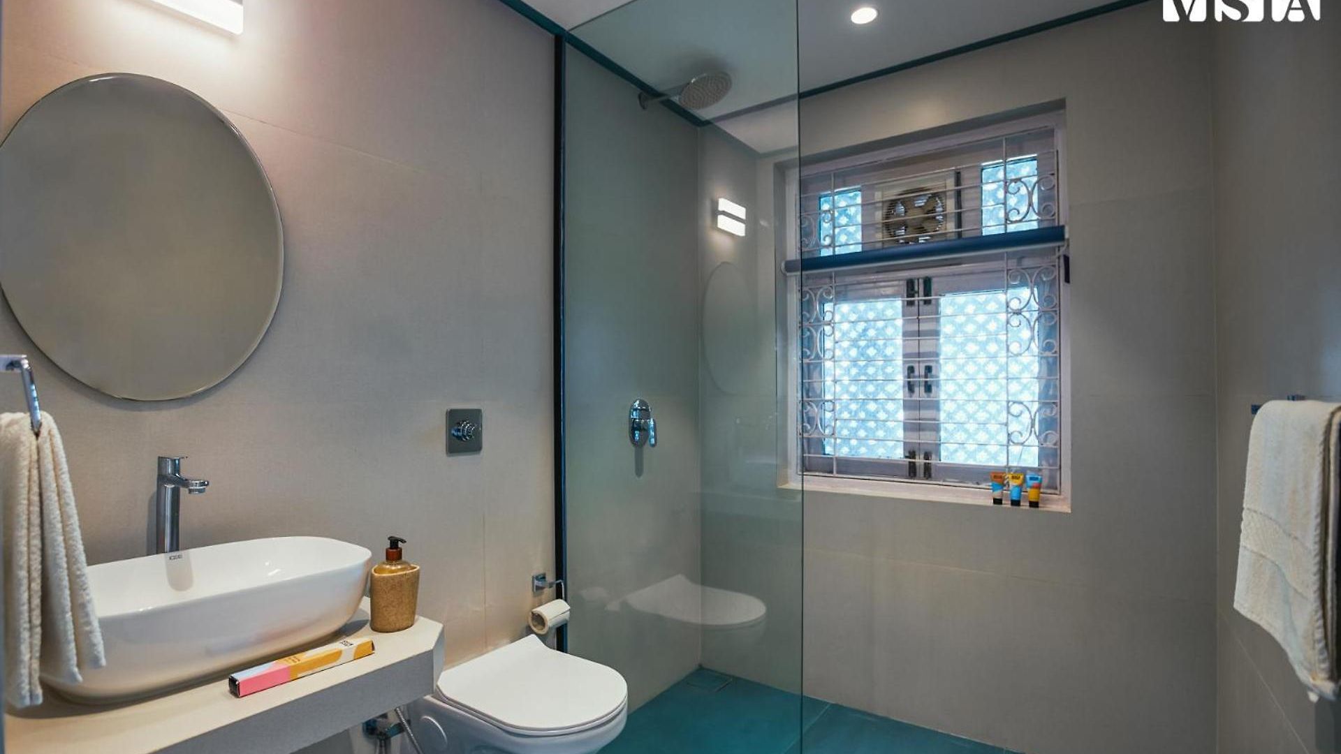 Stayvista's Bharat - Beachfront Serenity With A Spacious Lawn Villa *