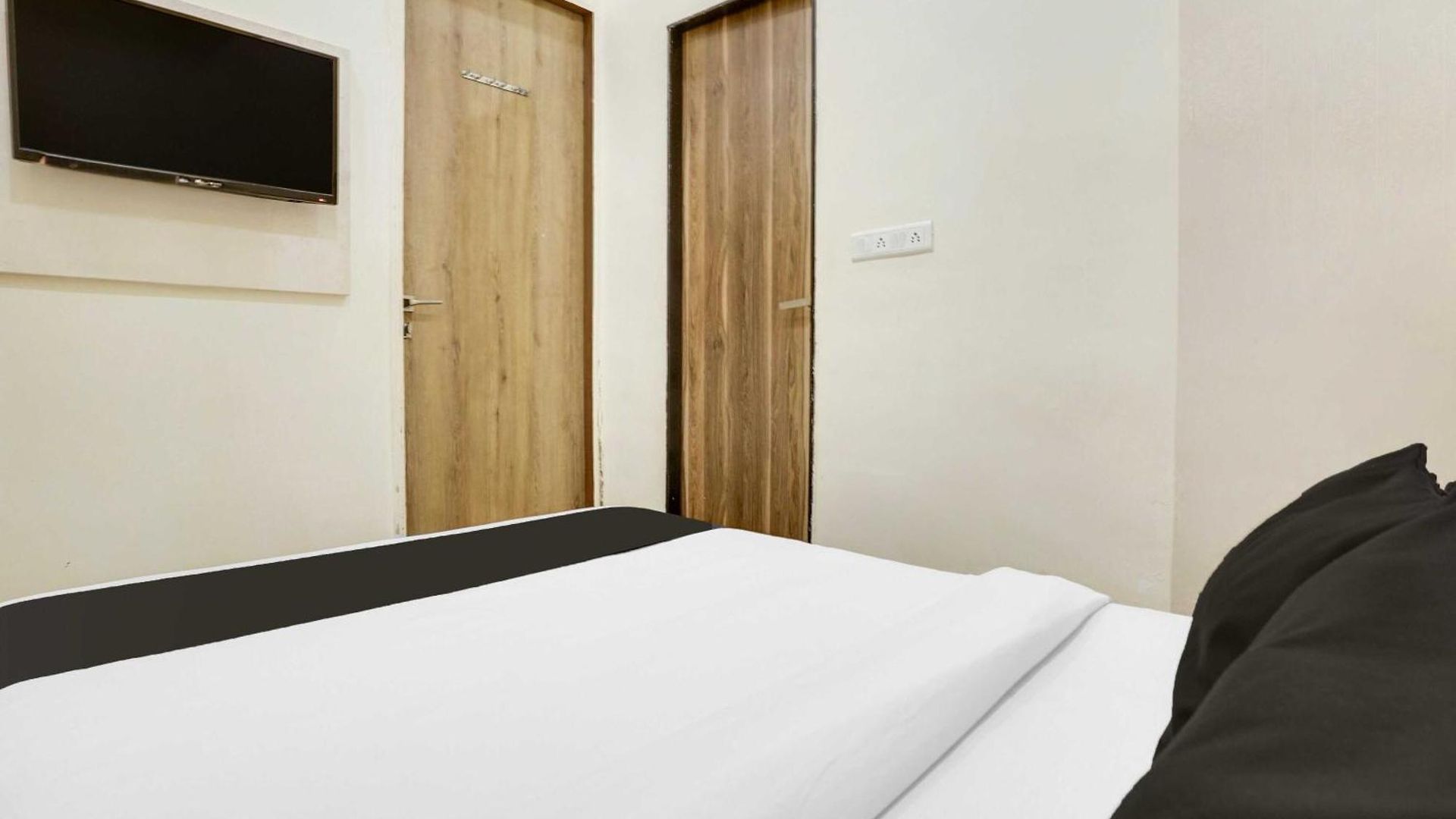 Hotel Townhouse Parle 4*