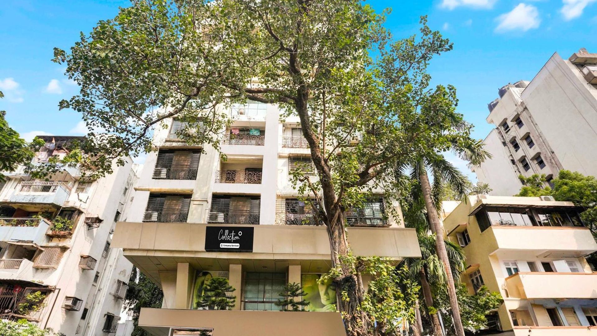 Townhouse Parle Hotel Mumbai