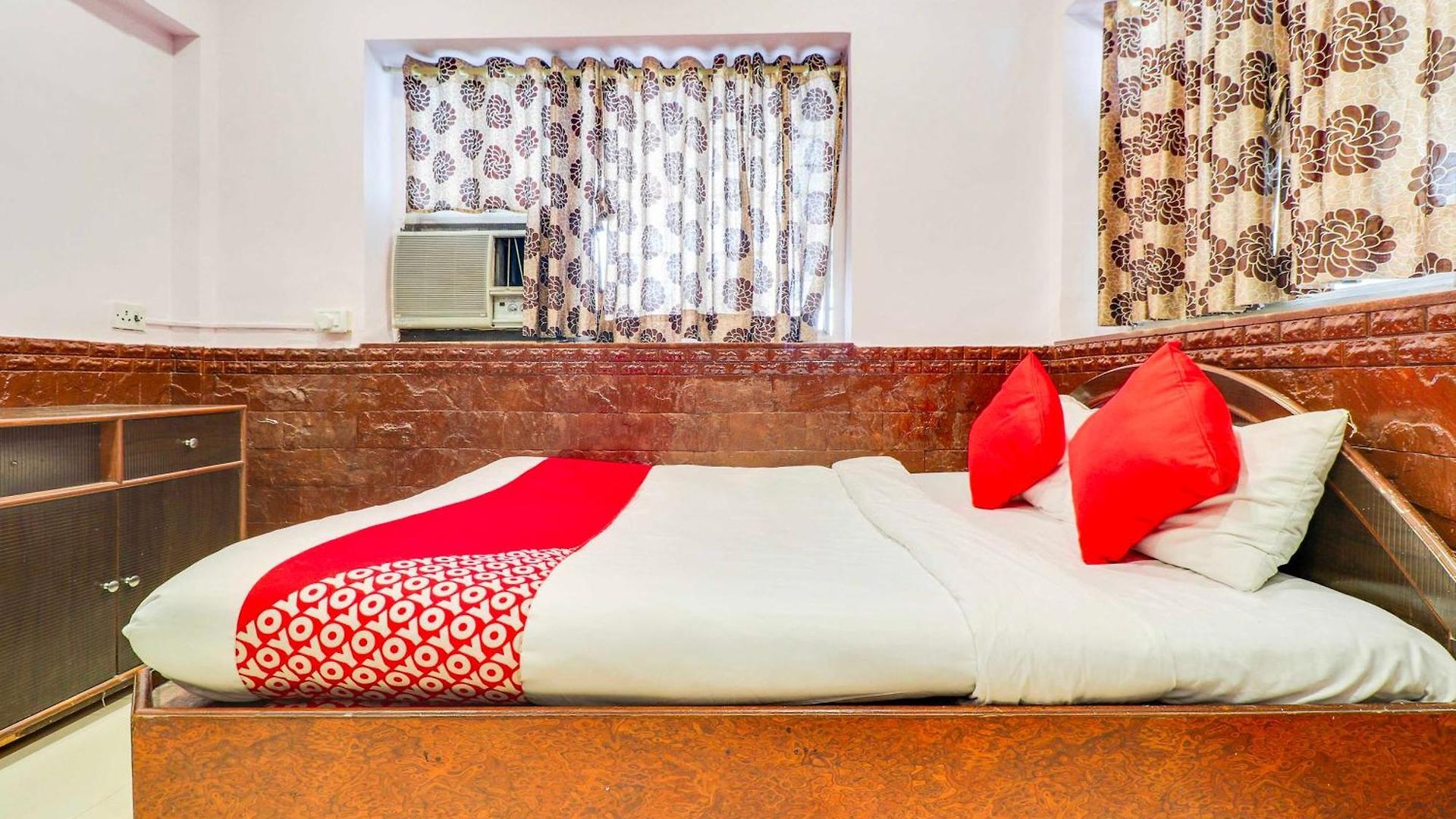 Collection O Sher E Punjab Andheri 3* Mumbai
