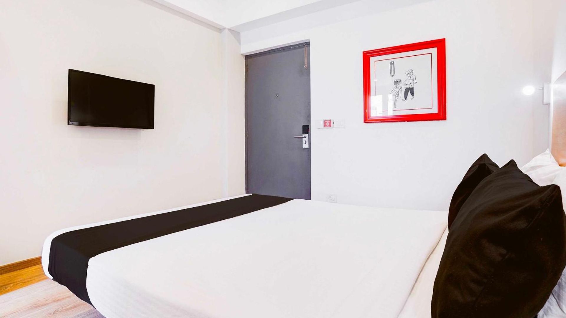 O Khar The Unicontinental Hotel Mumbai