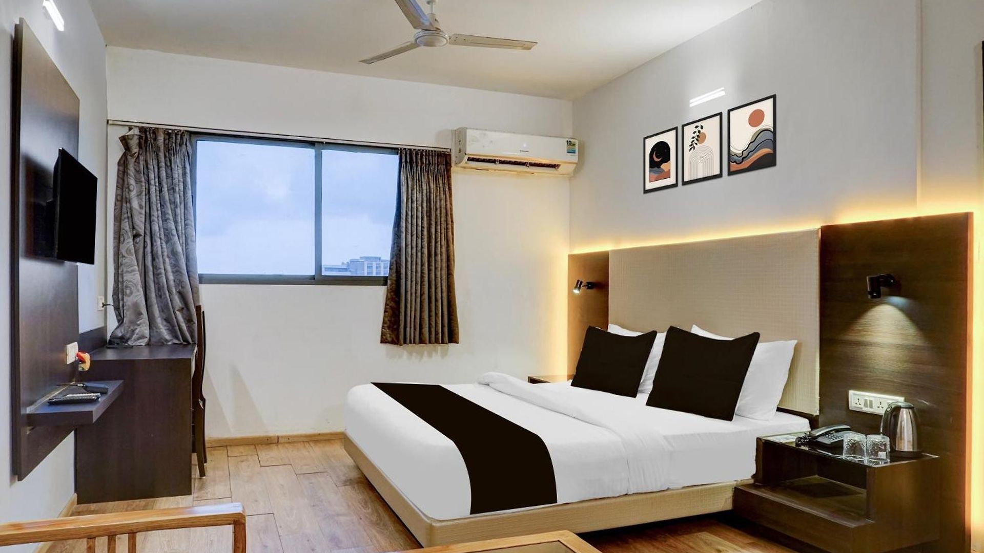 Townhouse Exhibition Centre Goregaon Mumbai