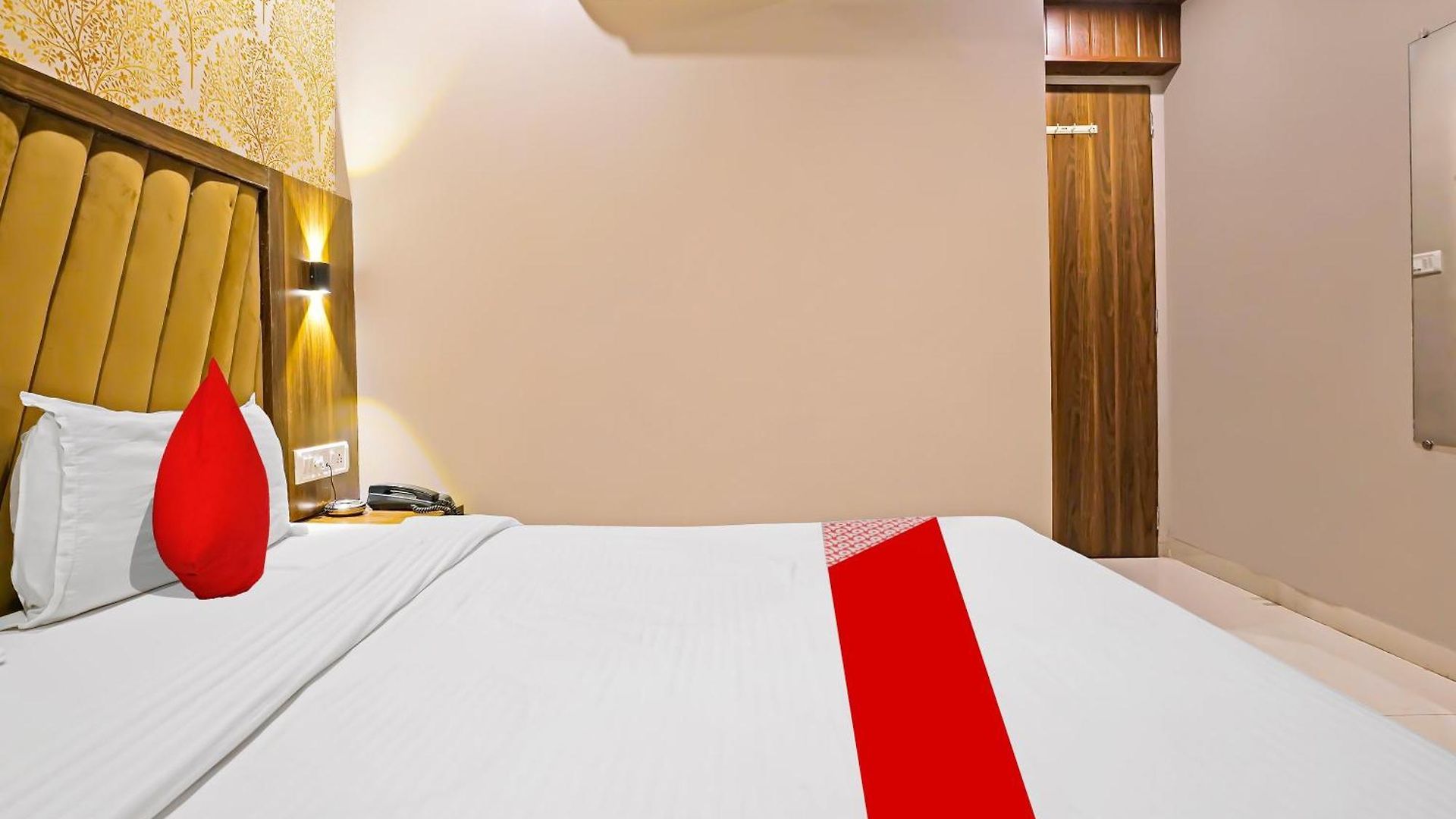Hotel Super O Andheri East 3*