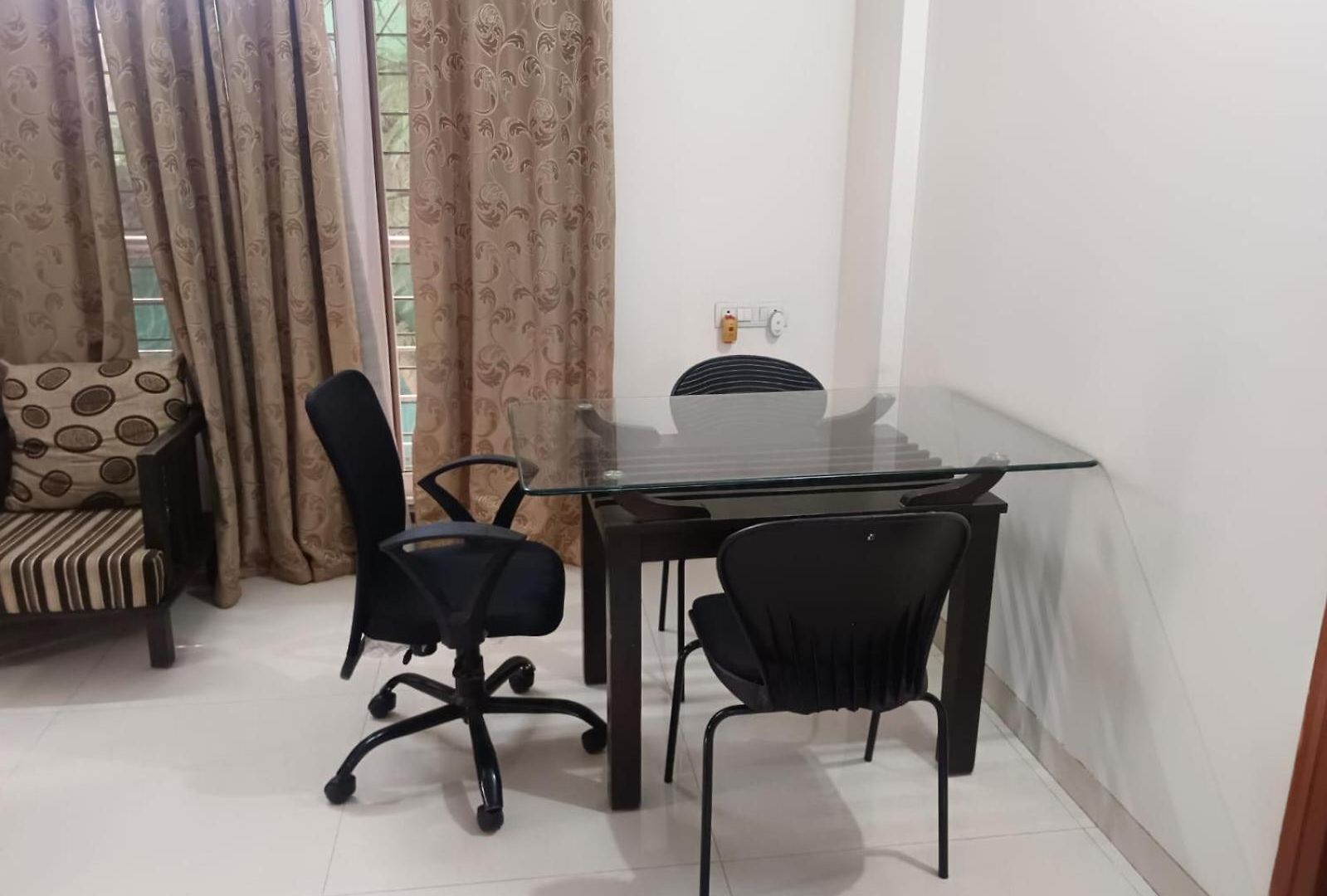 Treat Homes Service In Bkc Siddhant 401 Homestay *