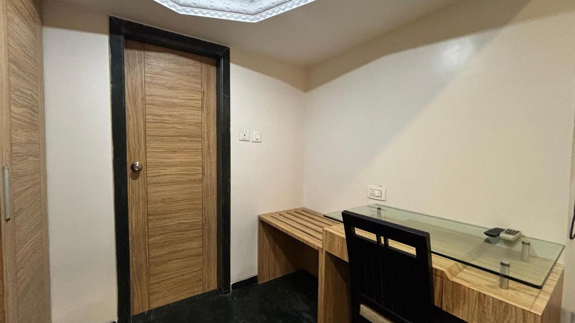 Hotel Sahar Garden Near International Airport Mumbai