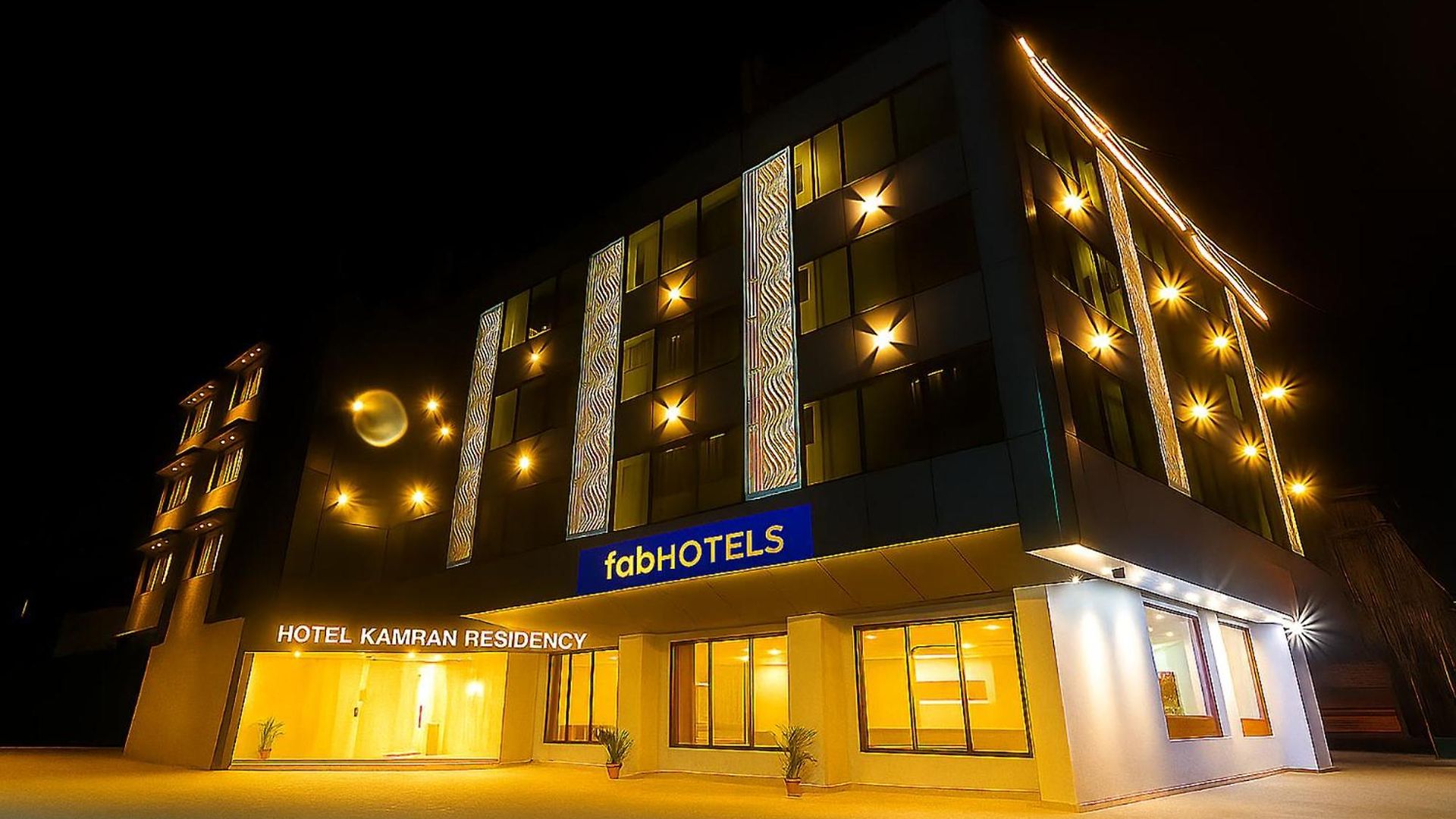 Fabhotel Kamran Residency - Nr Lbs Marg 3* Mumbai