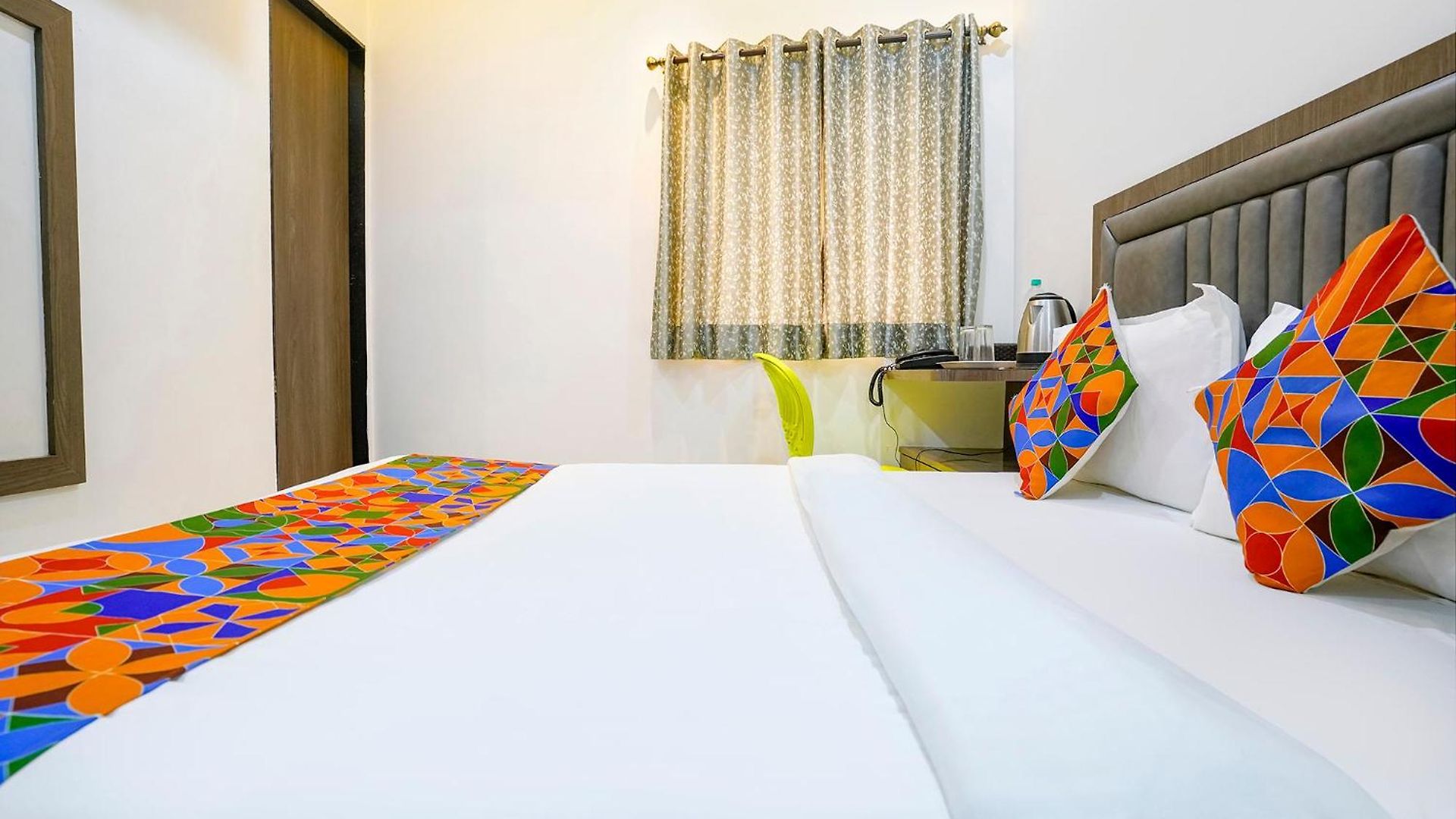 Fabhotel Shahi Palace