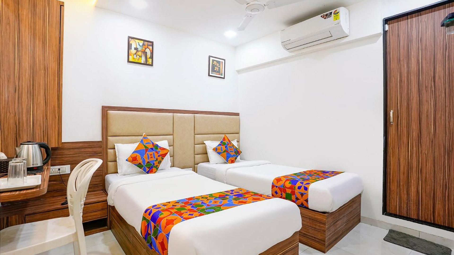 Inn Fabhotel Shahi Palace *