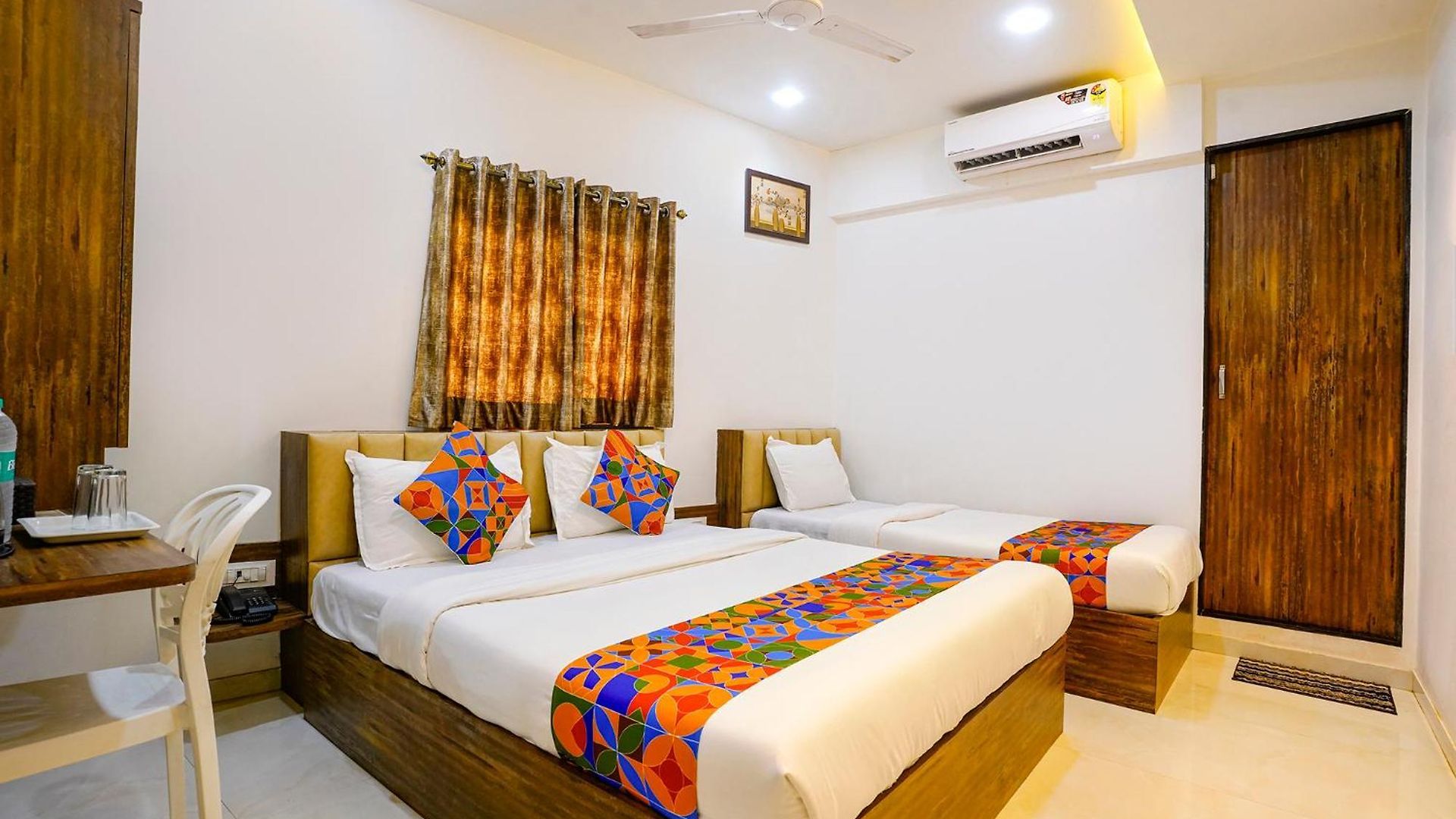 Fabhotel Shahi Palace Mumbai