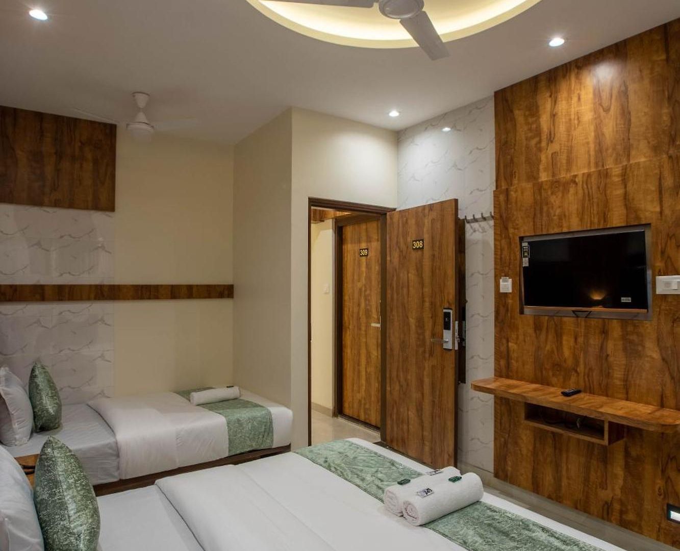 Hotel Heraa International Mumbai