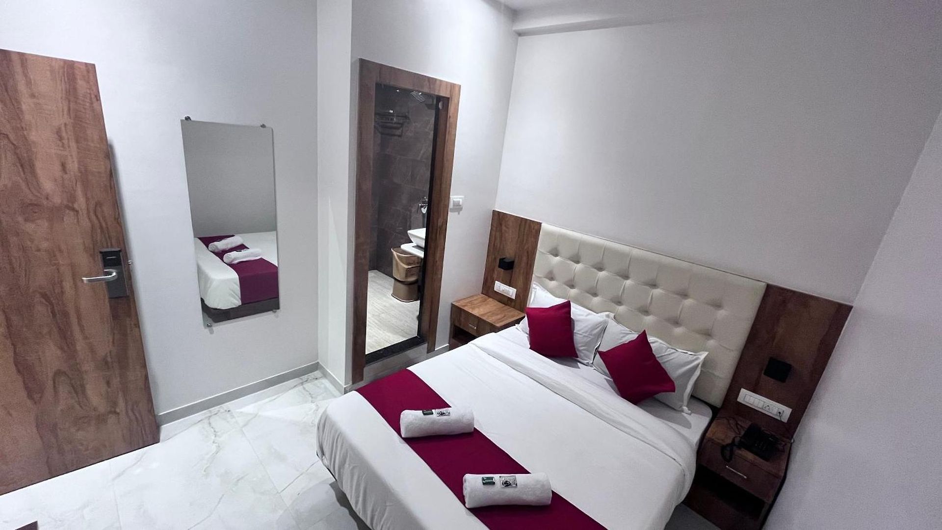 Hotel Heraa International Mumbai