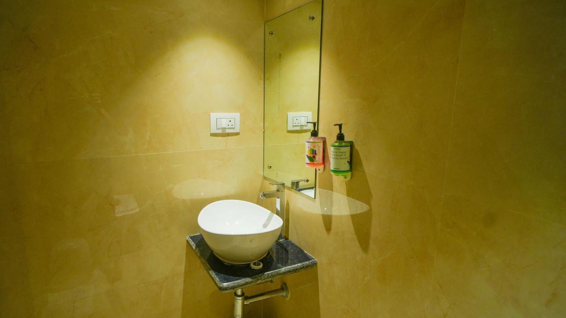 Skylink Hospitality Mahalaxmi 3*