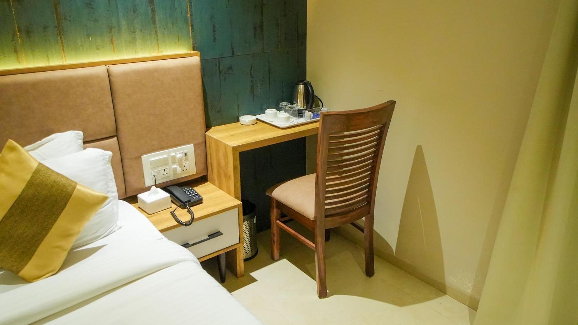 Skylink Hospitality Mahalaxmi Hotel