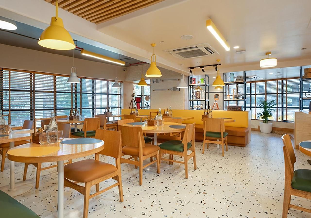 Bloom Hub L Weh Andheri Hotel 4*