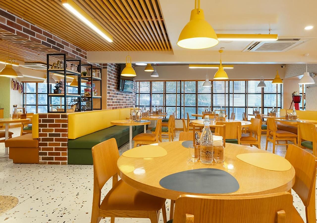 Bloom Hub L Weh Andheri Mumbai