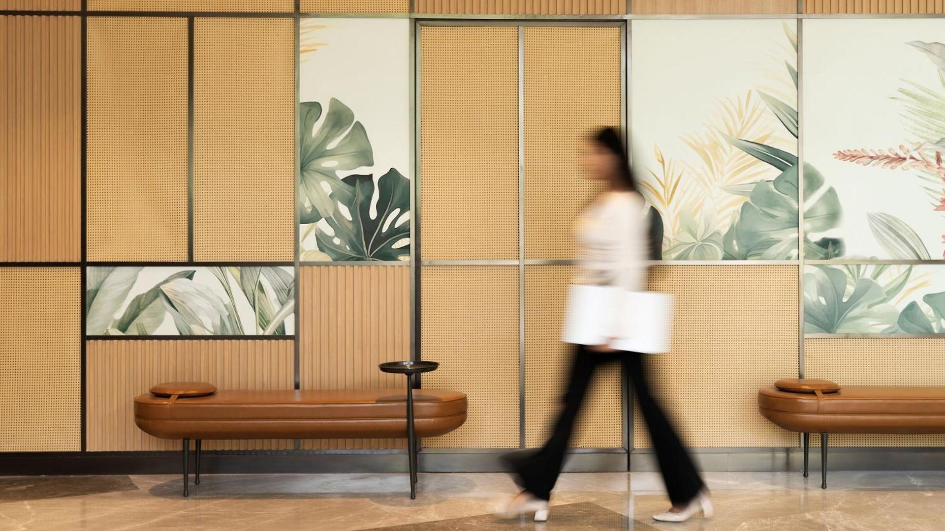 Hotel Hilton Garden International Airport 4*