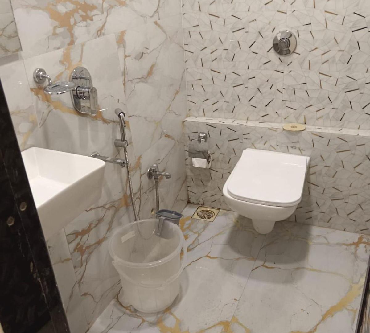 Hotel Priceless Galaxy Nesco Goregoan