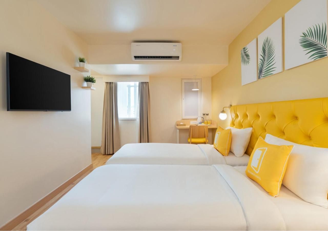 Bloom - Bkc Kalina Mumbai