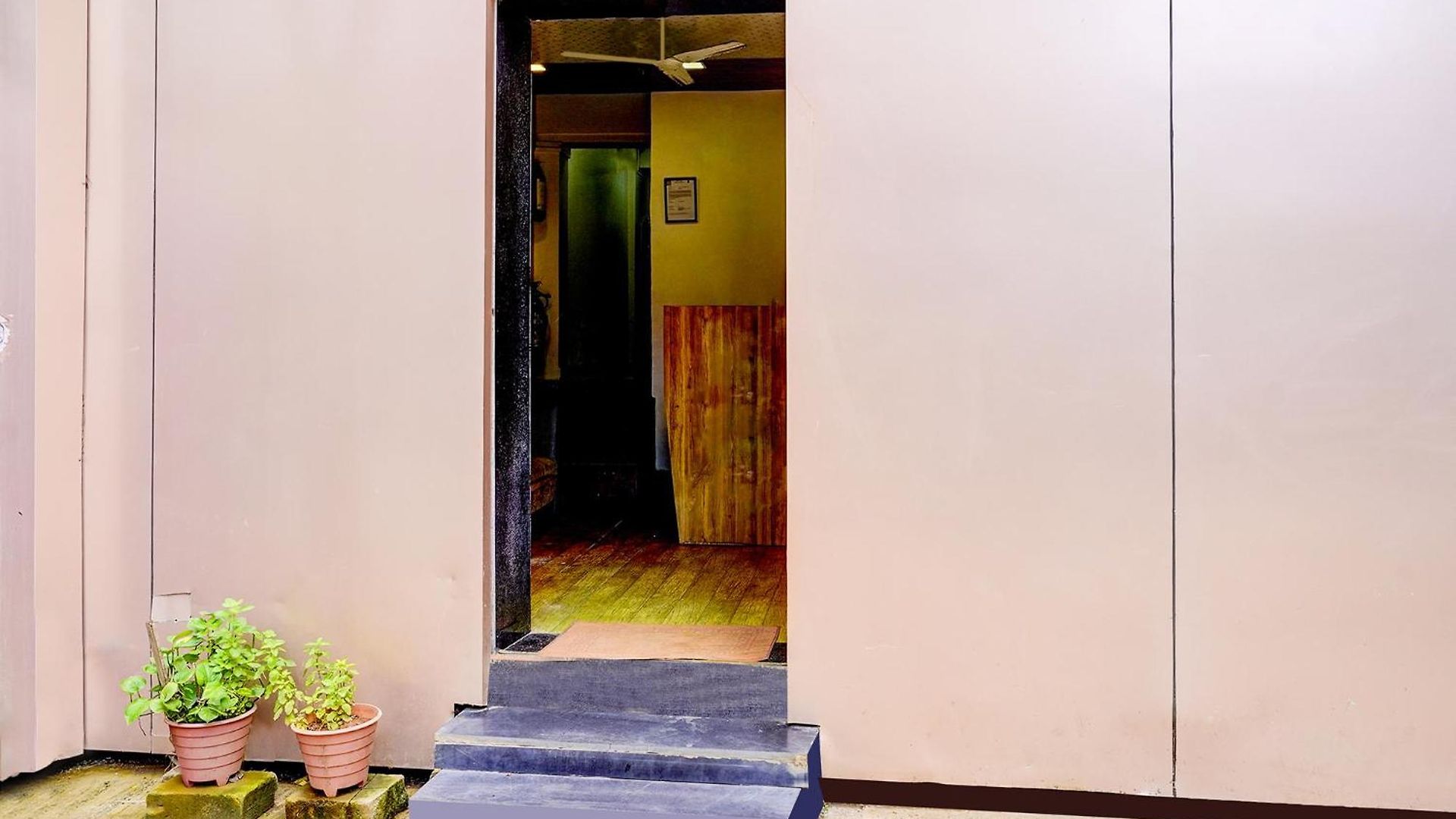 Via Sumit Palace Mumbai